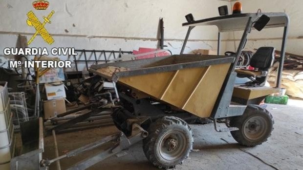 Dos investigados en Quero por robar maquinaria de obra Dos investigados en Quero por robar maquinaria de obra