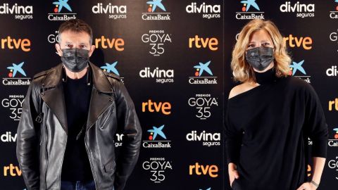 Antonio Banderas y Mar&iacute;a Casado, presentadores y directores de los Goya 2021, en la sede de la Academia de Cine