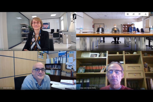 La UJI y AICE renuevan su alianza estratégica para potenciar la competitividad del sector cerámico La UJI y AICE renuevan su alianza estratégica para potenciar la competitividad del sector cerámico