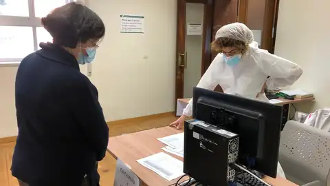 Bajan casos positivos, los hospitalizados e ingresos en UCI, pero hay que lamentar 22 fallecidos por Covid-19. Junta Extremadura.