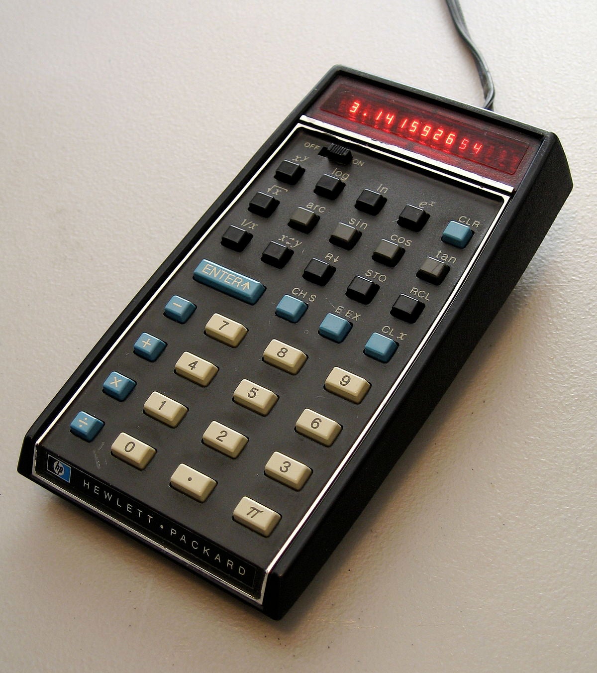 Primera calculadora científica de mano Hewlett-Packard Primera calculadora científica de mano Hewlett-Packard