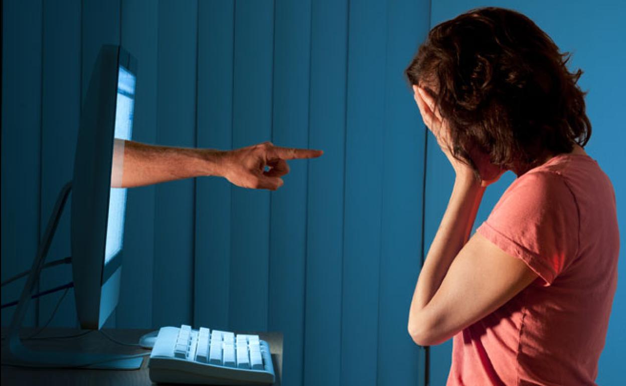 La muerte de Verónica Forqué pone en evidencia el acoso en las RRSS La muerte de Verónica Forqué pone en evidencia el acoso en las RRSS