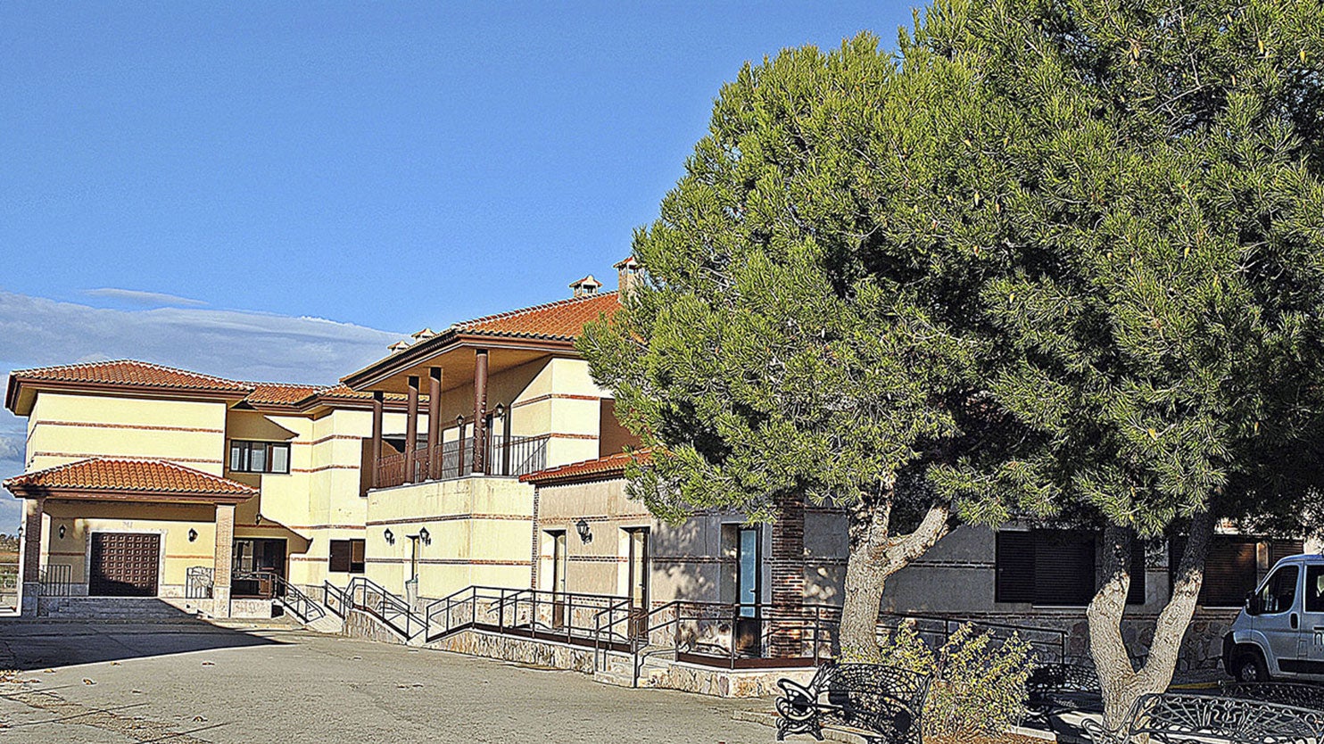 Brote con 33 usuarios positivos de una residencia de Villahermosa días después de la segunda dosis Brote con 33 usuarios positivos de una residencia de Villahermosa días después de la segunda dosis