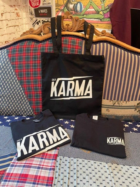 A falta de concertos... tomamos a última no rastro da Karma A falta de concertos... tomamos a última no rastro da Karma