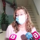 Gómez aclara que los cargos vacunados el primer día en Mallorca fue porque "sobraban 11 dosis"
