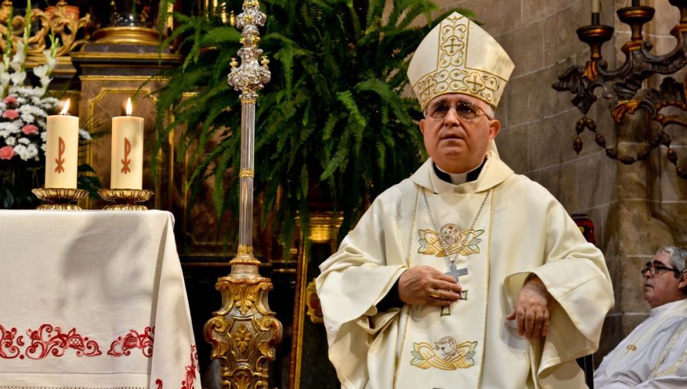 Sanidad investiga la vacunación contra la Covid del obispo de Orihuela-Alicante Sanidad investiga la vacunación contra la Covid del obispo de Orihuela-Alicante