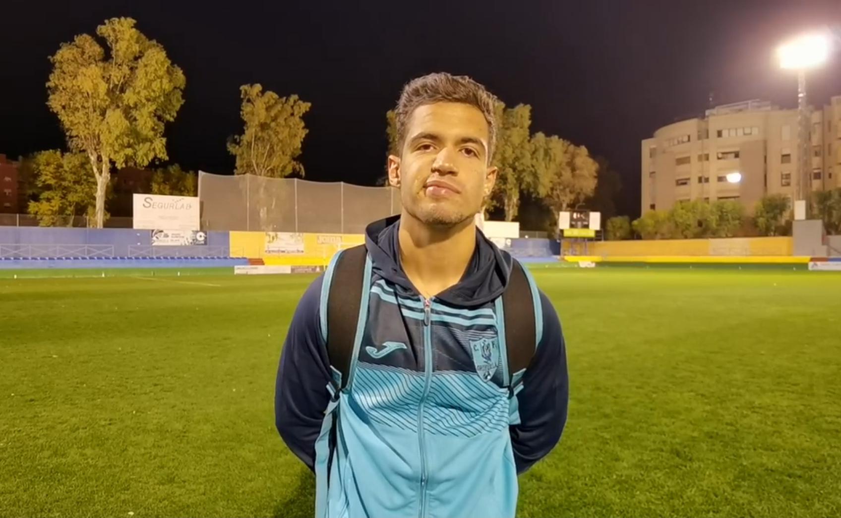 El joven oriolano Javi López debutó como titular en el Orihuela CF el miércoles ante el Atlético Levante El joven oriolano Javi López debutó como titular en el Orihuela CF el miércoles ante el Atlético Levante