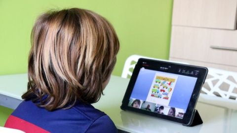 L&rsquo;acc&eacute;s a internet s&rsquo;ha convertit en una eina b&aacute;sica en l&rsquo;actual context de pand&egrave;mia.