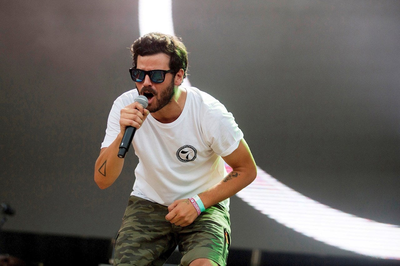 Willy Bárcenas canta a su madre a las puertas del juicio por la 'caja b': "Es inútil llorar, mejor luchar a muerte" Willy Bárcenas canta a su madre a las puertas del juicio por la 'caja b': "Es inútil llorar, mejor luchar a muerte"