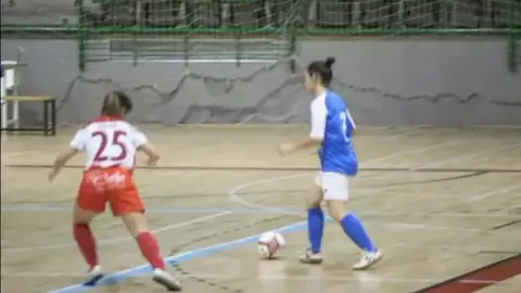 Sofi saez, jugadora del Unami Segovia