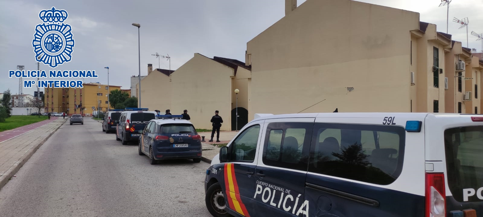 La Policía despliega efectivos en un barrio de Rota por una reyerta entre familias La Policía despliega efectivos en un barrio de Rota por una reyerta entre familias