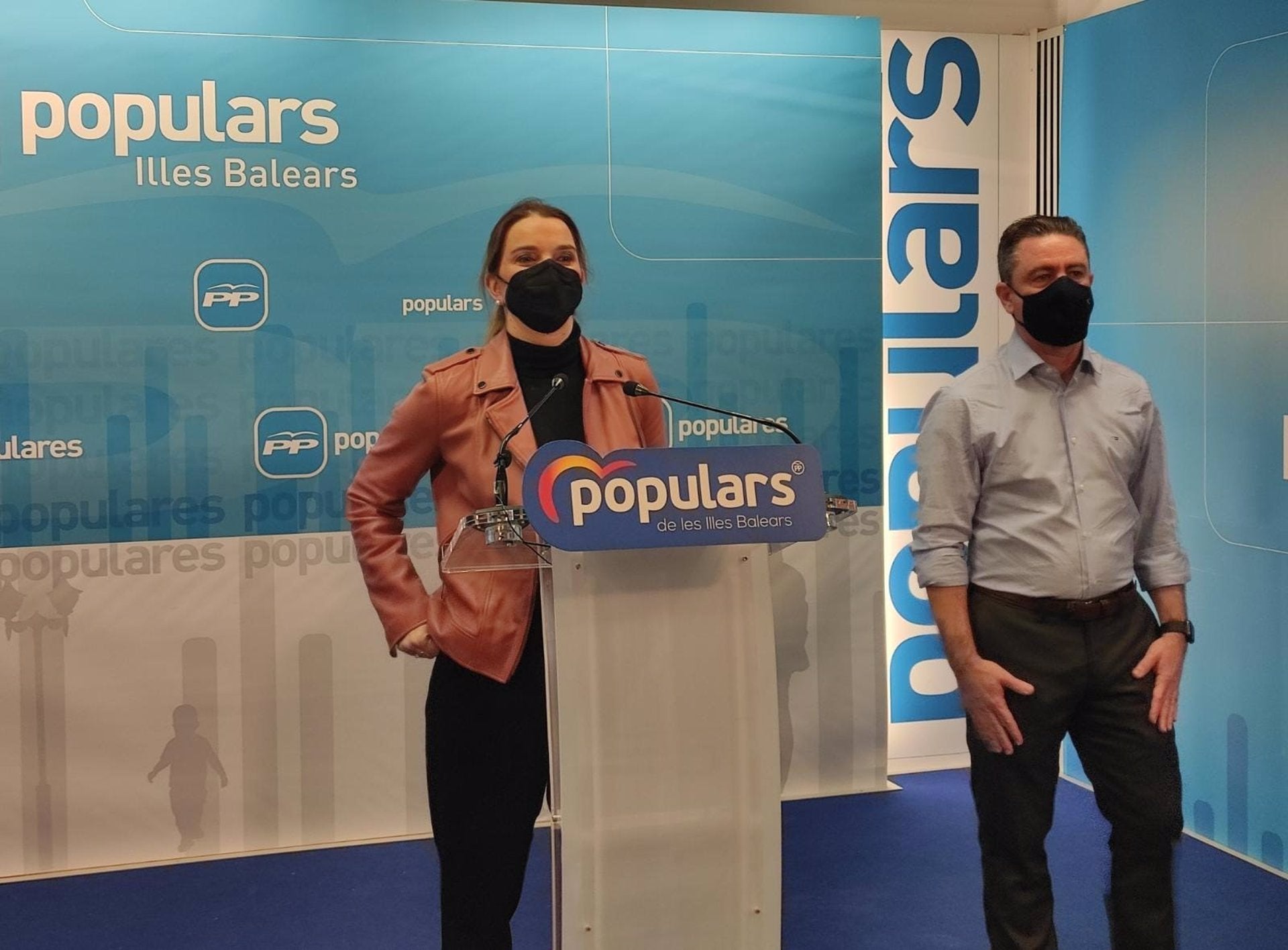 El PP censura "la corrupción pandémica" del Govern balear por los cargos públicos vacunados El PP censura "la corrupción pandémica" del Govern balear por los cargos públicos vacunados