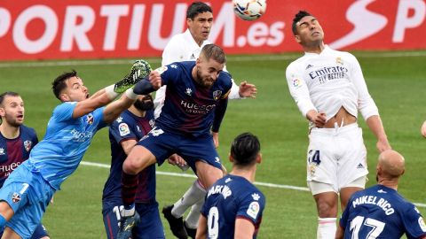 Un doblete de Varane da la victoria al Real Madrid ante el Huesca
