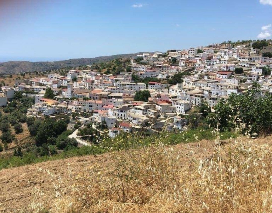 Albondón, sencillamente el Paraíso Albondón, sencillamente el Paraíso