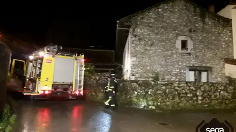 Un momento de la intervención Un momento de la intervención