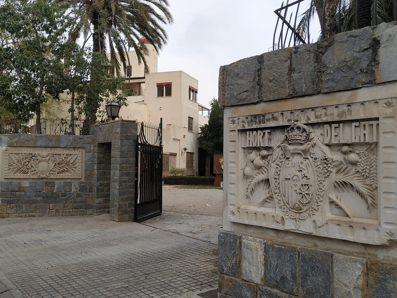 Volem Palmerar insiste en pedir que se “reconsidere” que la casa del Hort del Gat de Elche sea sede para entidades culturales y festeras Volem Palmerar insiste en pedir que se “reconsidere” que la casa del Hort del Gat de Elche sea sede para entidades culturales y festeras
