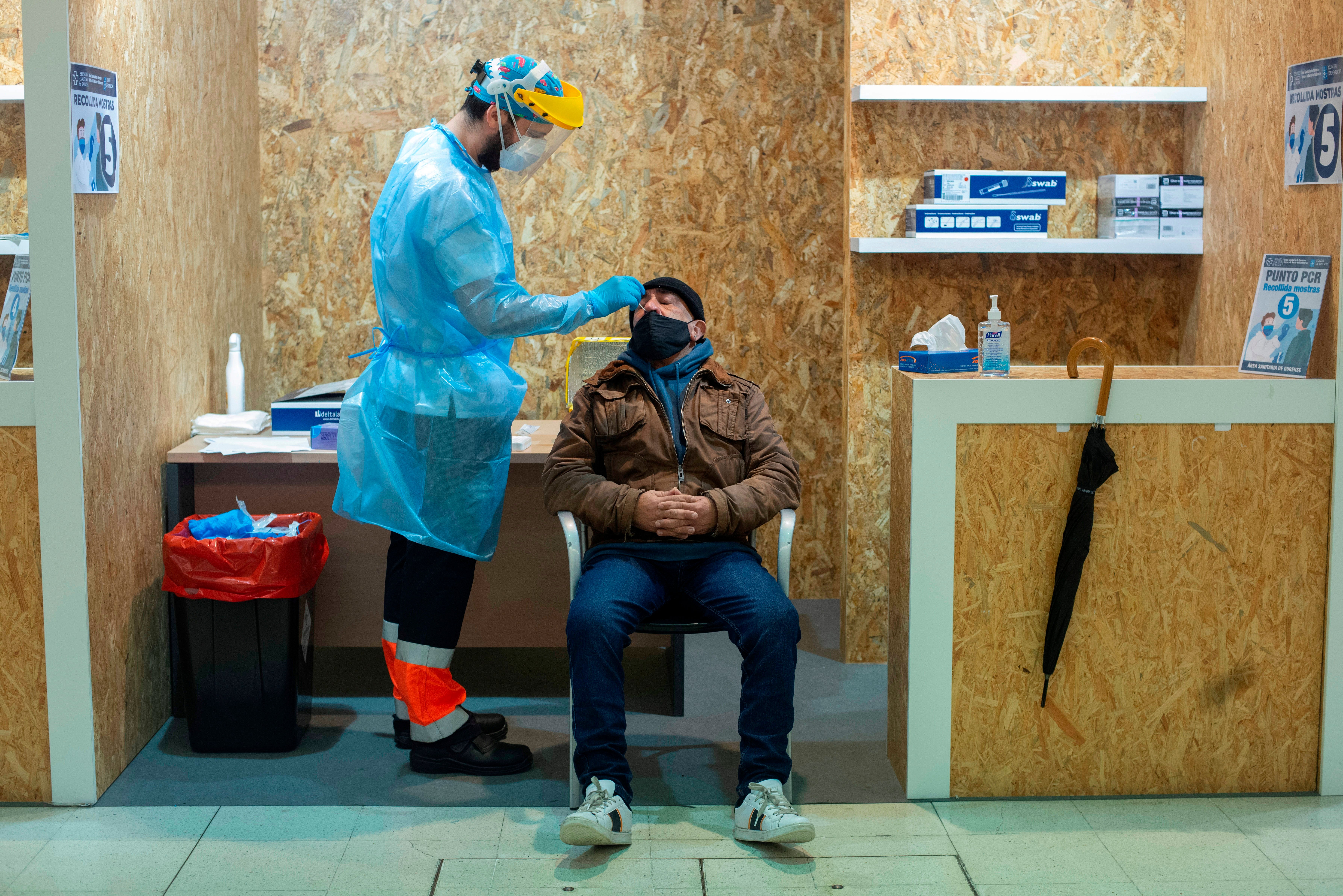 Nuevas medidas, restricciones en Galicia, confinamiento en Castilla y León, Madrid, Cataluña y últimas noticias del coronavirus hoy en España Nuevas medidas, restricciones en Galicia, confinamiento en Castilla y León, Madrid, Cataluña y últimas noticias del coronavirus hoy en España