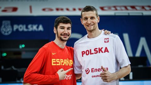 El jugador espa&ntilde;ol Dar&iacute;o Brizuela, a la izquierda.