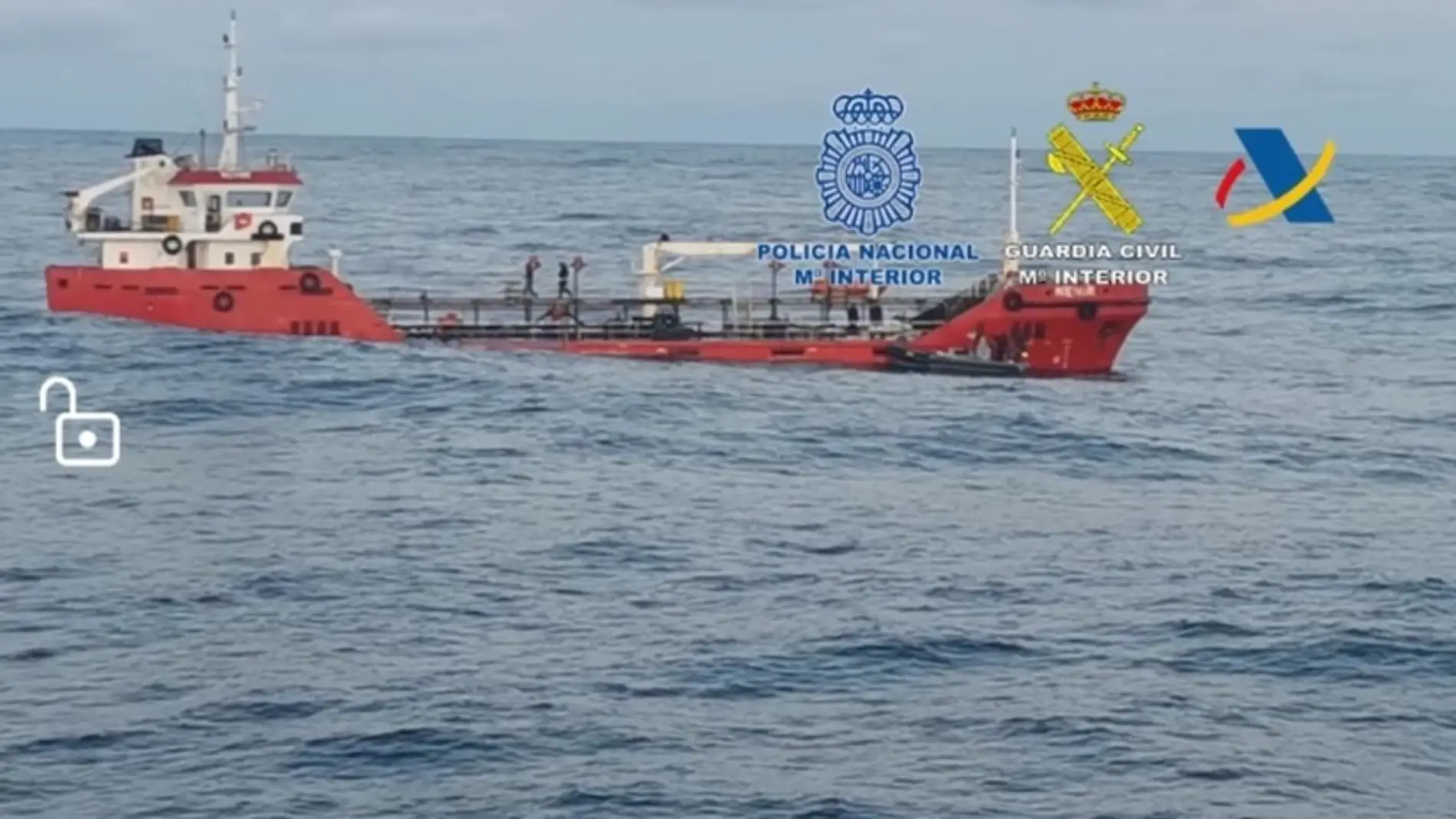 Intervenidas tres toneladas de cocaína frente a la costa de Ribadeo