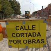 Las obras sustituirán las actuales conducciones de hormigón por nuevos materiales para acabar con las pérdidas de agua e infiltraciones al subsuelo 