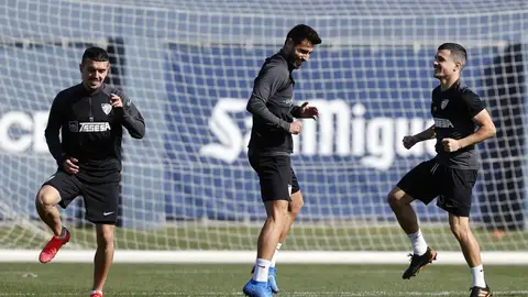Un momento del entrenamiento del Málaga CF Con Joaquín, Luis Muñoz y Matos
