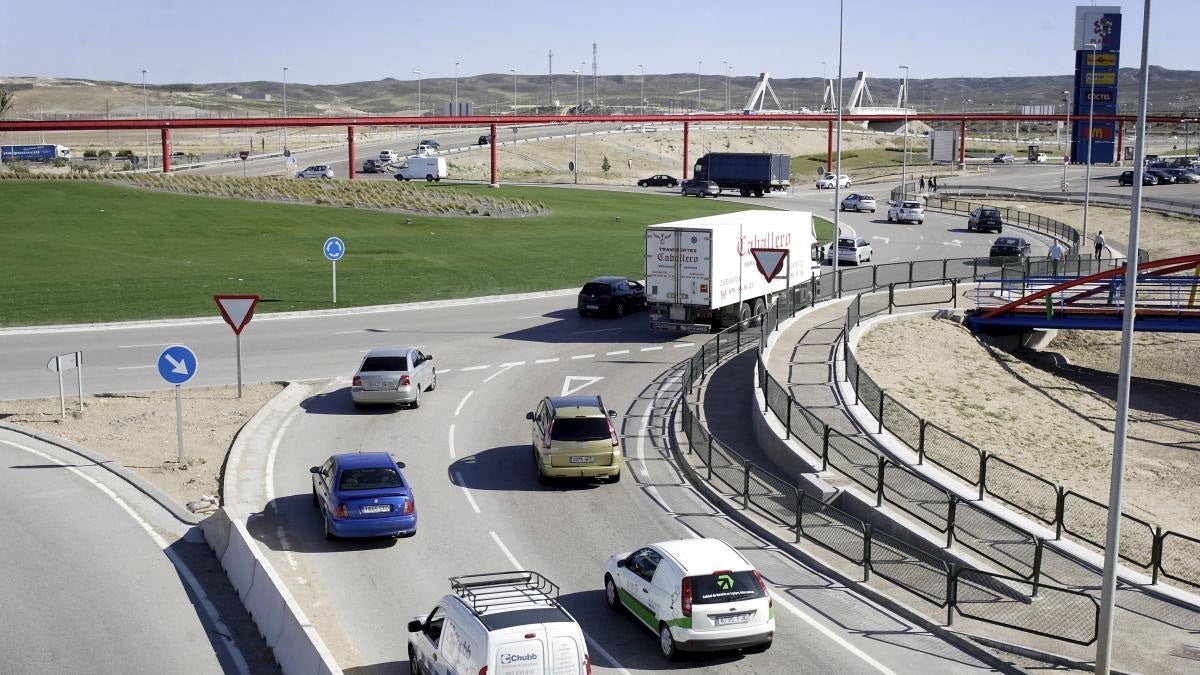 Los empresarios de PLAZA piden mejoras en los accesos Los empresarios de PLAZA piden mejoras en los accesos