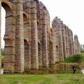 Acueducto de los Milagros, Mérida