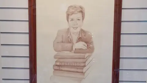 Fallece Concha Quirós, directora de la Librería Cervantes Fallece Concha Quirós, directora de la Librería Cervantes