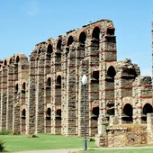 Acueducto de los Milagros. Mérida Acueducto de los Milagros. Mérida