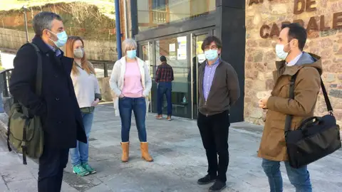 Un momento del encuentro en Cabrales. Un momento del encuentro en Cabrales.