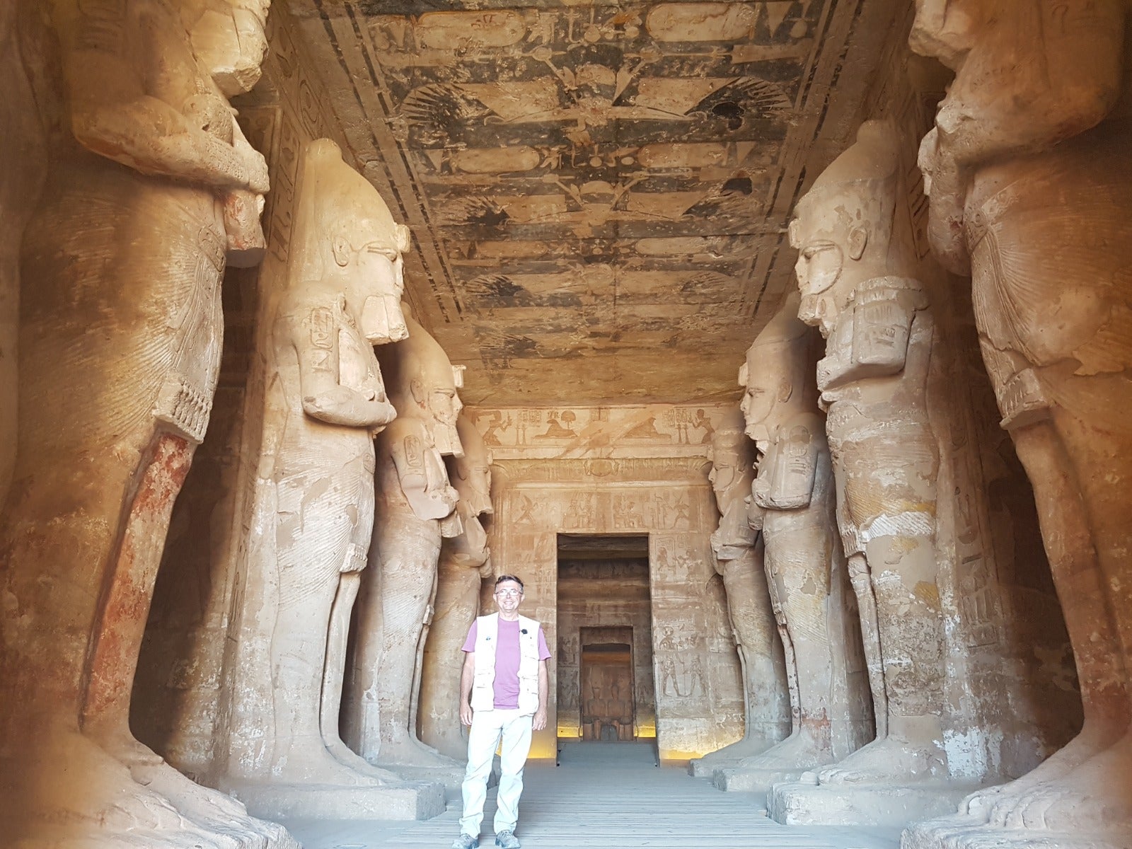 En Más de uno Alicante visitamos Abu Simbel, donde se encuentran los templos construidos por Ramsés II En Más de uno Alicante visitamos Abu Simbel, donde se encuentran los templos construidos por Ramsés II