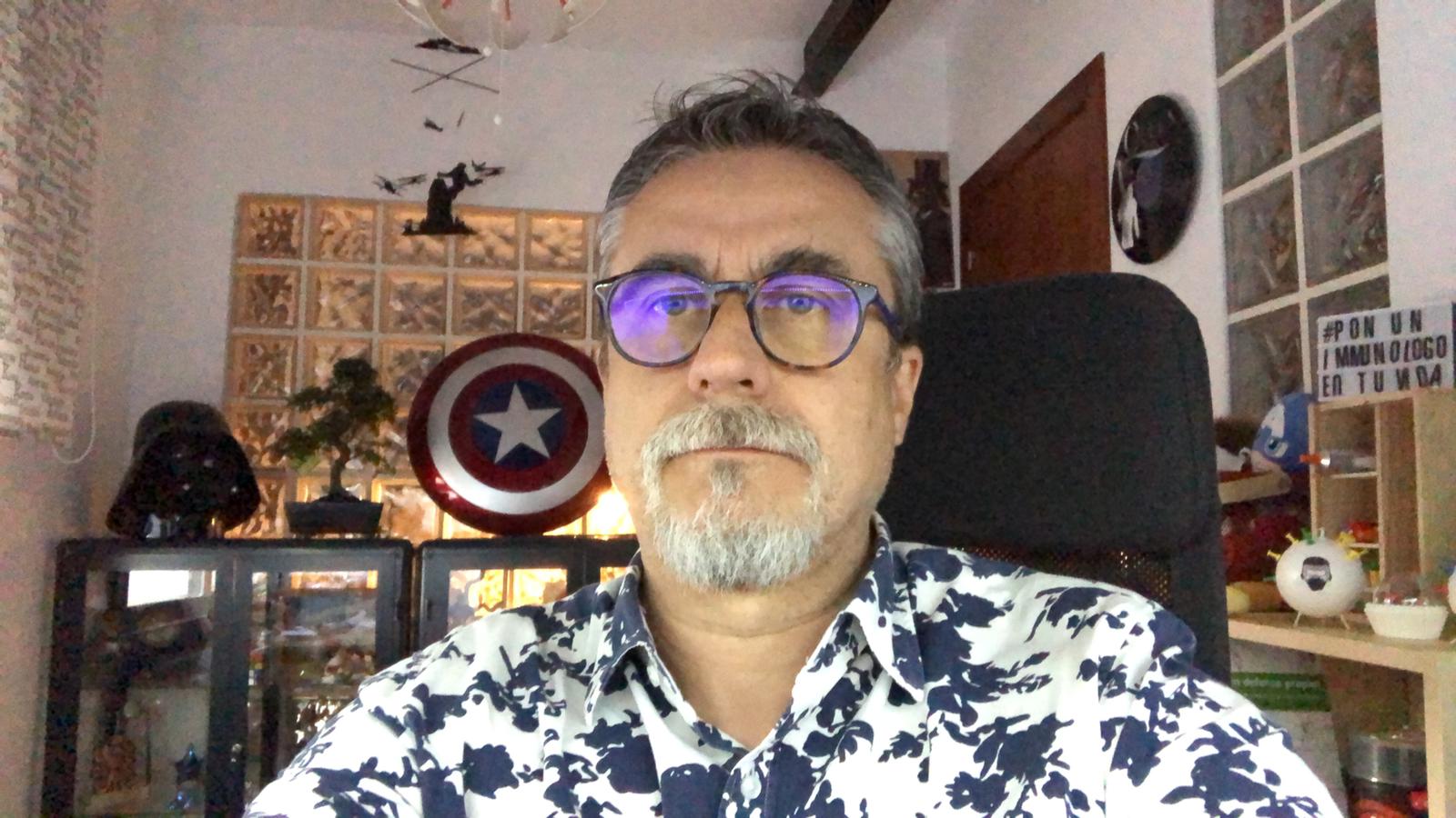 Alfredo Corell: "la vacuna de Astra Zeneca está siendo castigada injustamente" Alfredo Corell: "la vacuna de Astra Zeneca está siendo castigada injustamente"