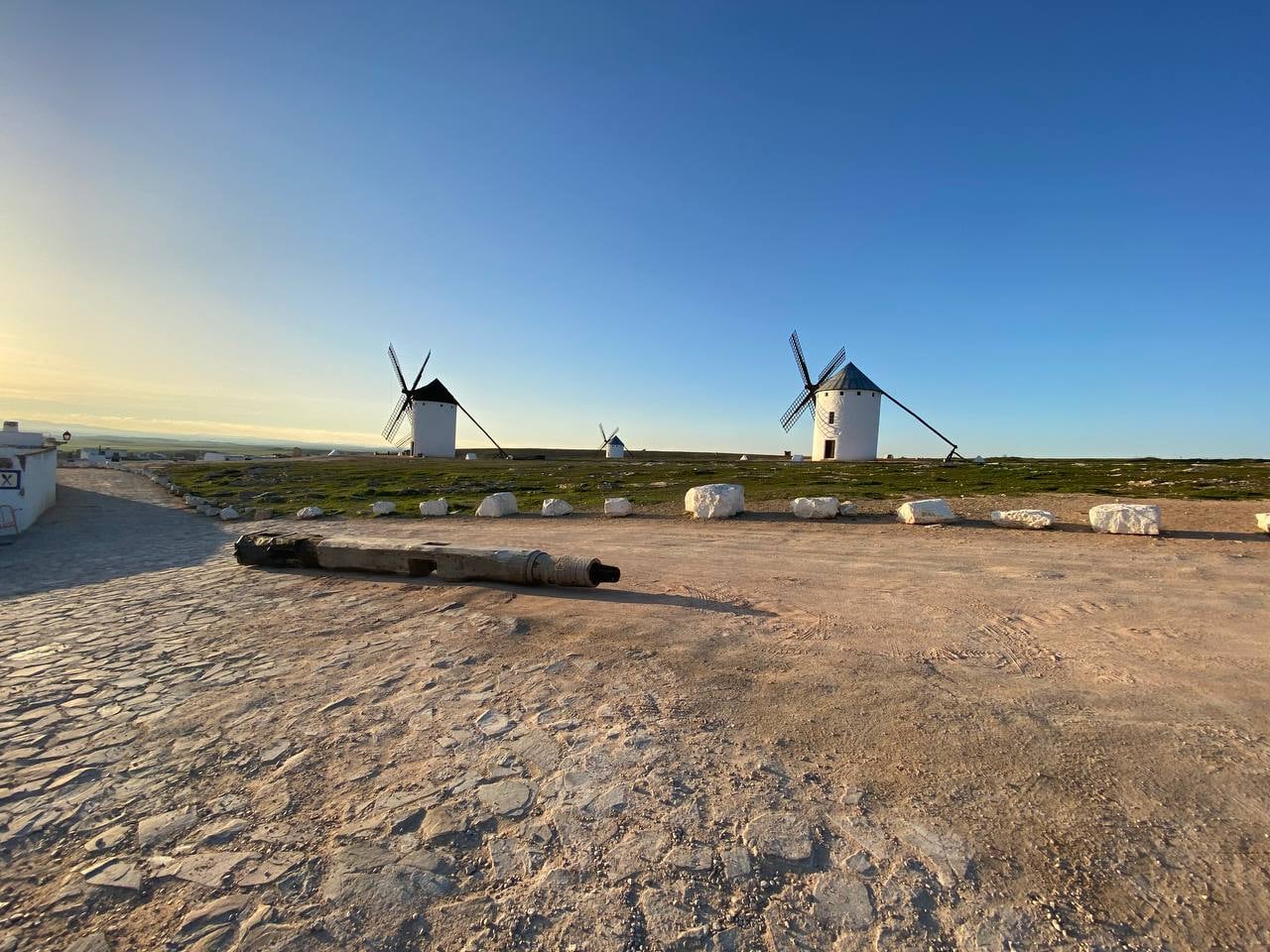 El Ayuntamiento de Campo de Criptana habilita un aparcamiento disuasorio El Ayuntamiento de Campo de Criptana habilita un aparcamiento disuasorio
