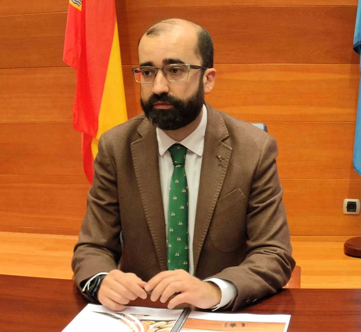 Cangas del Narcea propone crear una mesa de trabajo para no perder iniciativas de energía renovable. Cangas del Narcea propone crear una mesa de trabajo para no perder iniciativas de energía renovable.