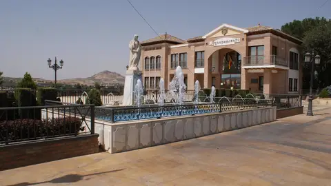 Ayuntamiento de Alhendin Mas de Uno Granada