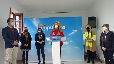 El PP elabora un Plan de choque con una docena de actuaciones para afrontar la falta de médicos. El PP elabora un Plan de choque con una docena de actuaciones para afrontar la falta de médicos.