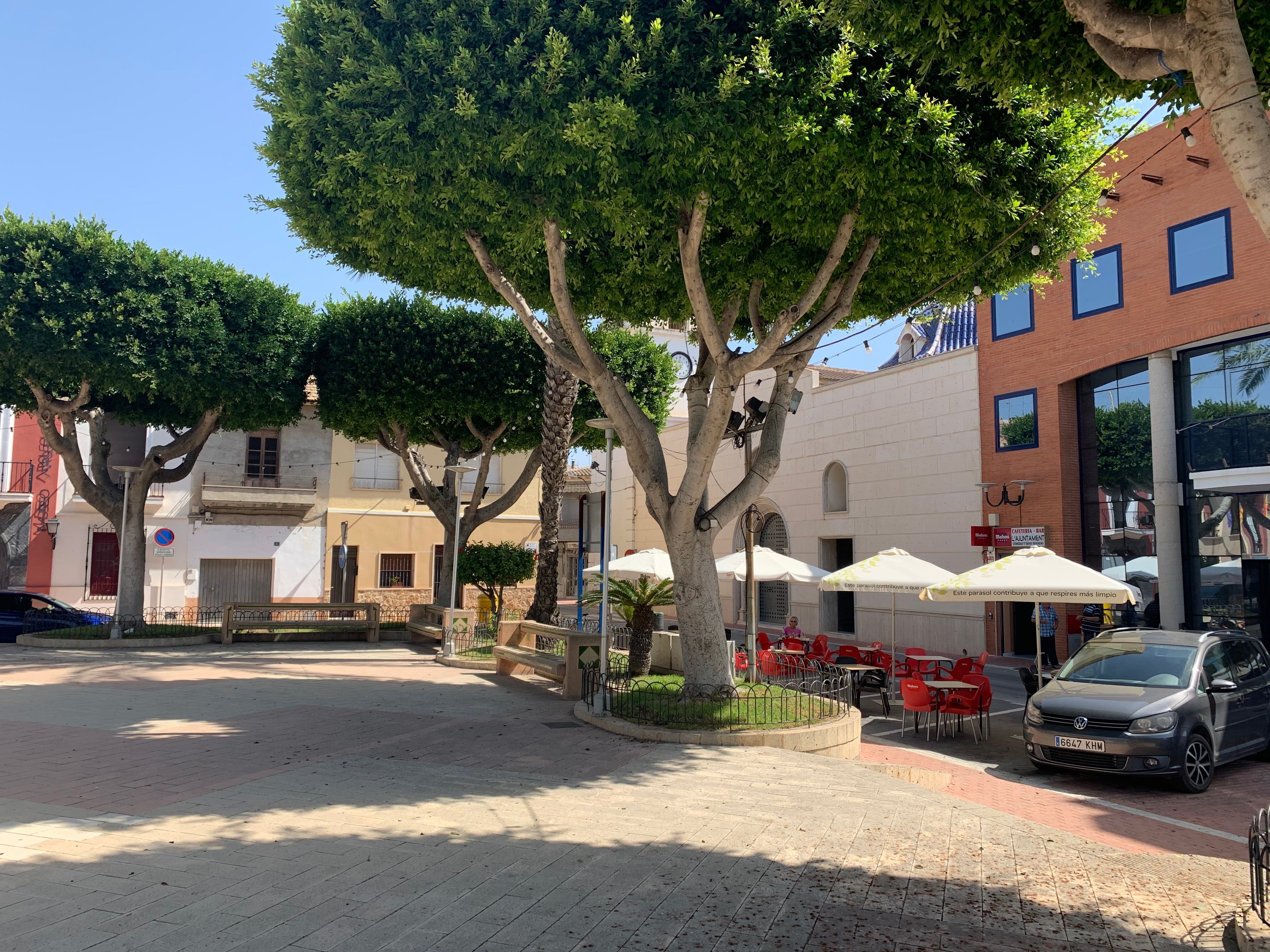 El Ayuntamiento aprueba esta medida en el último Pleno Municipal para apoyar a la hostelería del municipio afectada por la pandemia El Ayuntamiento aprueba esta medida en el último Pleno Municipal para apoyar a la hostelería del municipio afectada por la pandemia