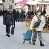 Los menorquines disfrutarán a partir del martes del nivel 2 de alerta sanitaria. Los menorquines disfrutarán a partir del martes del nivel 2 de alerta sanitaria.