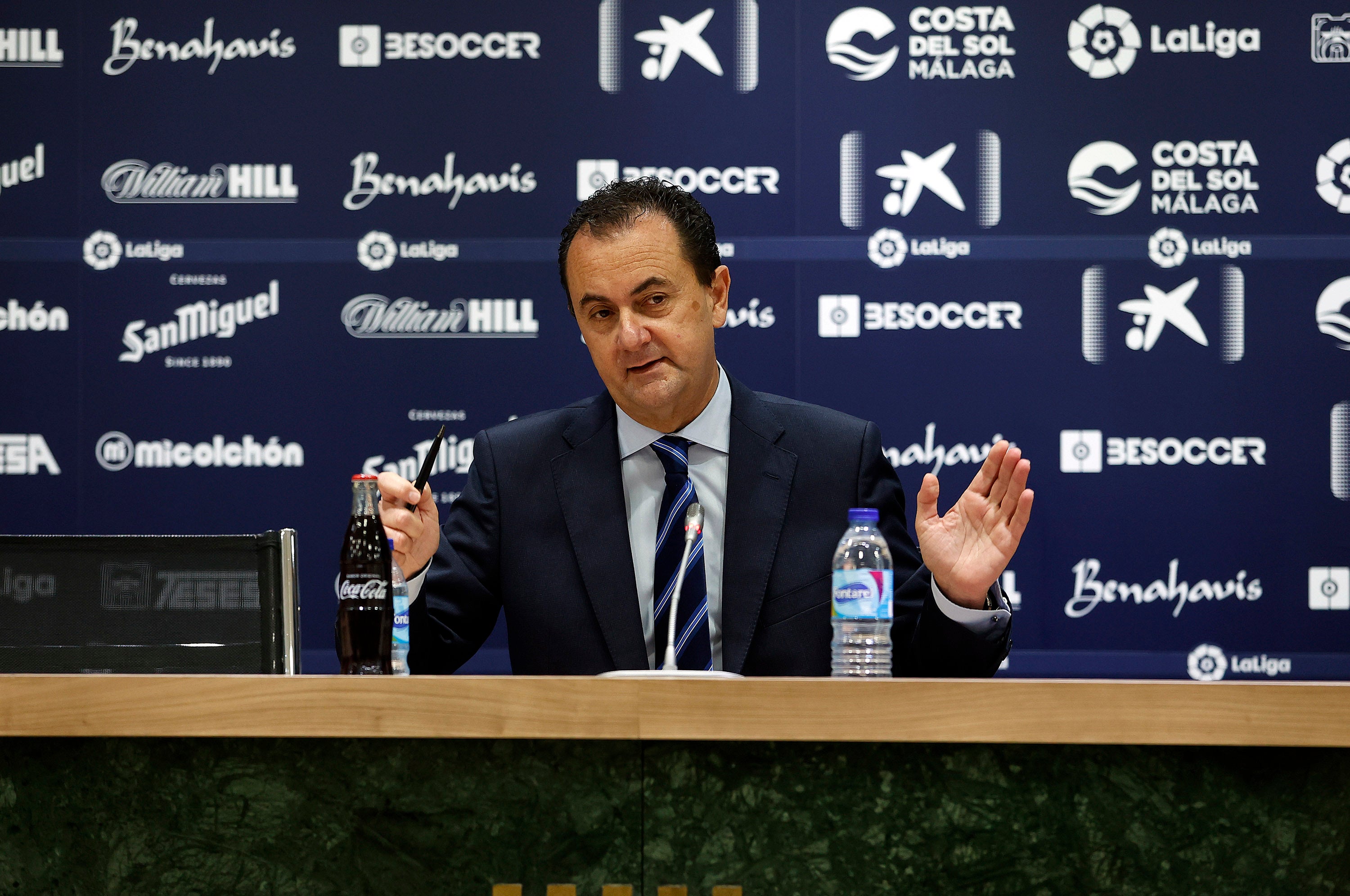 José María Muñoz: "Ni el Málaga ni yo estamos en venta" José María Muñoz: "Ni el Málaga ni yo estamos en venta"