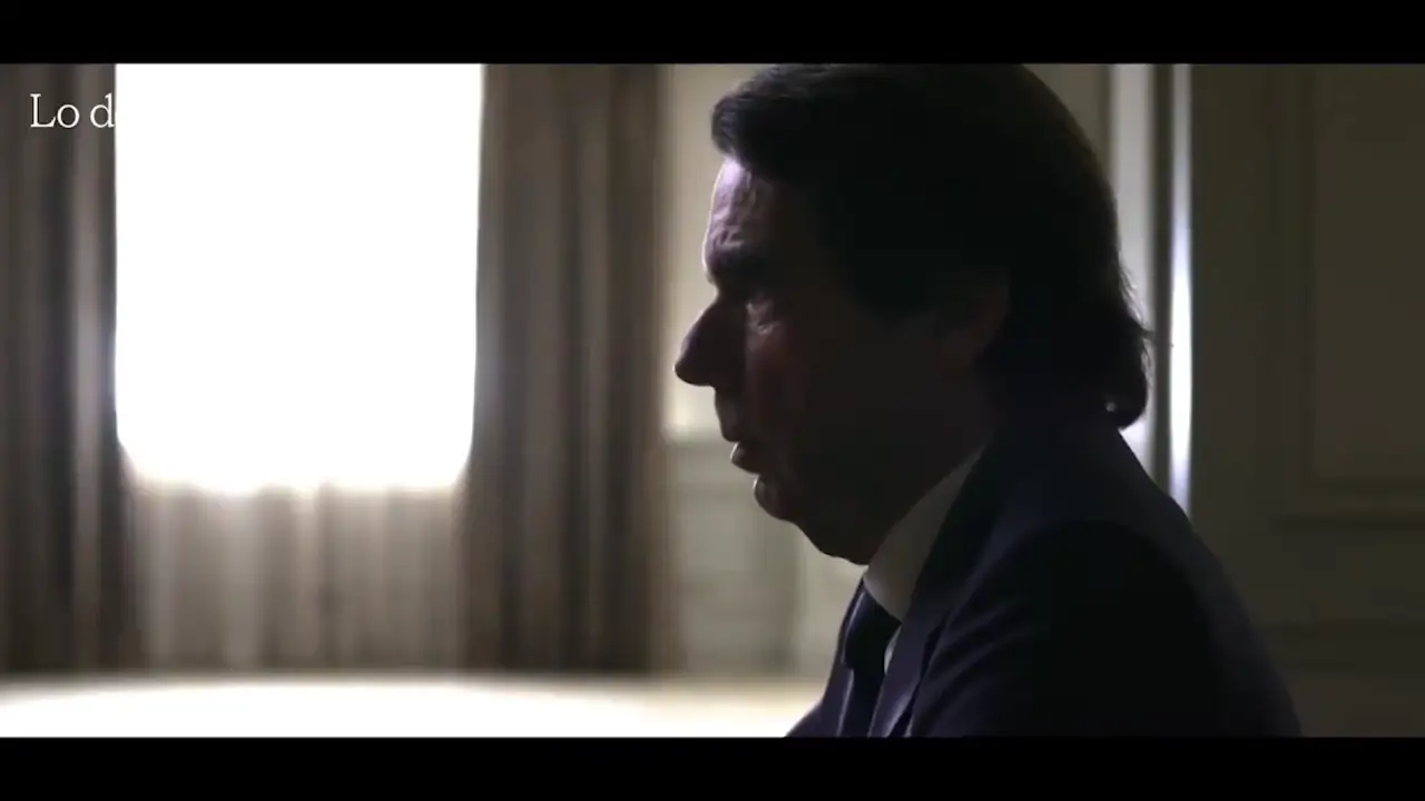 La pregunta de Jordi Évole en su entrevista a Aznar: "Hace mucho tiempo que le persigo, ¿por qué ahora ha dicho que sí?" La pregunta de Jordi Évole en su entrevista a Aznar: "Hace mucho tiempo que le persigo, ¿por qué ahora ha dicho que sí?"