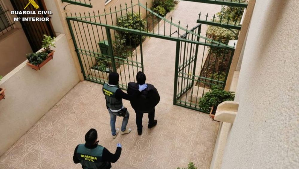 Imagen de uno de los detenidos por la Guardia Civil en Torrevieja