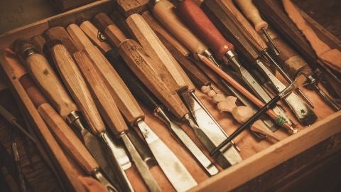 Diferentes herramientas para madera