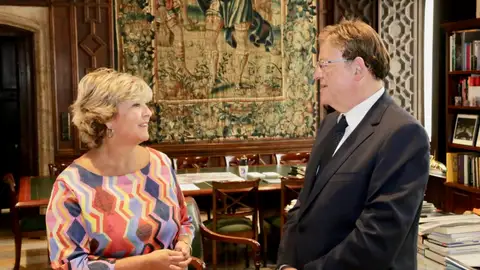 Antonia Moreno, los Ayuntamientos están gestionando las ayudas de la Generalitat, incluso alguno ya las está pagando ayudas