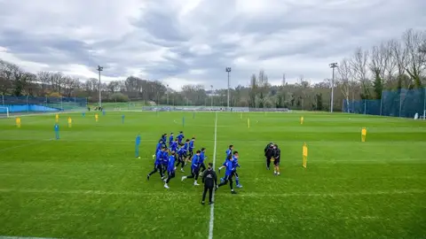 Entrenamiento del Real Oviedo en El Requexón. Entrenamiento del Real Oviedo en El Requexón.