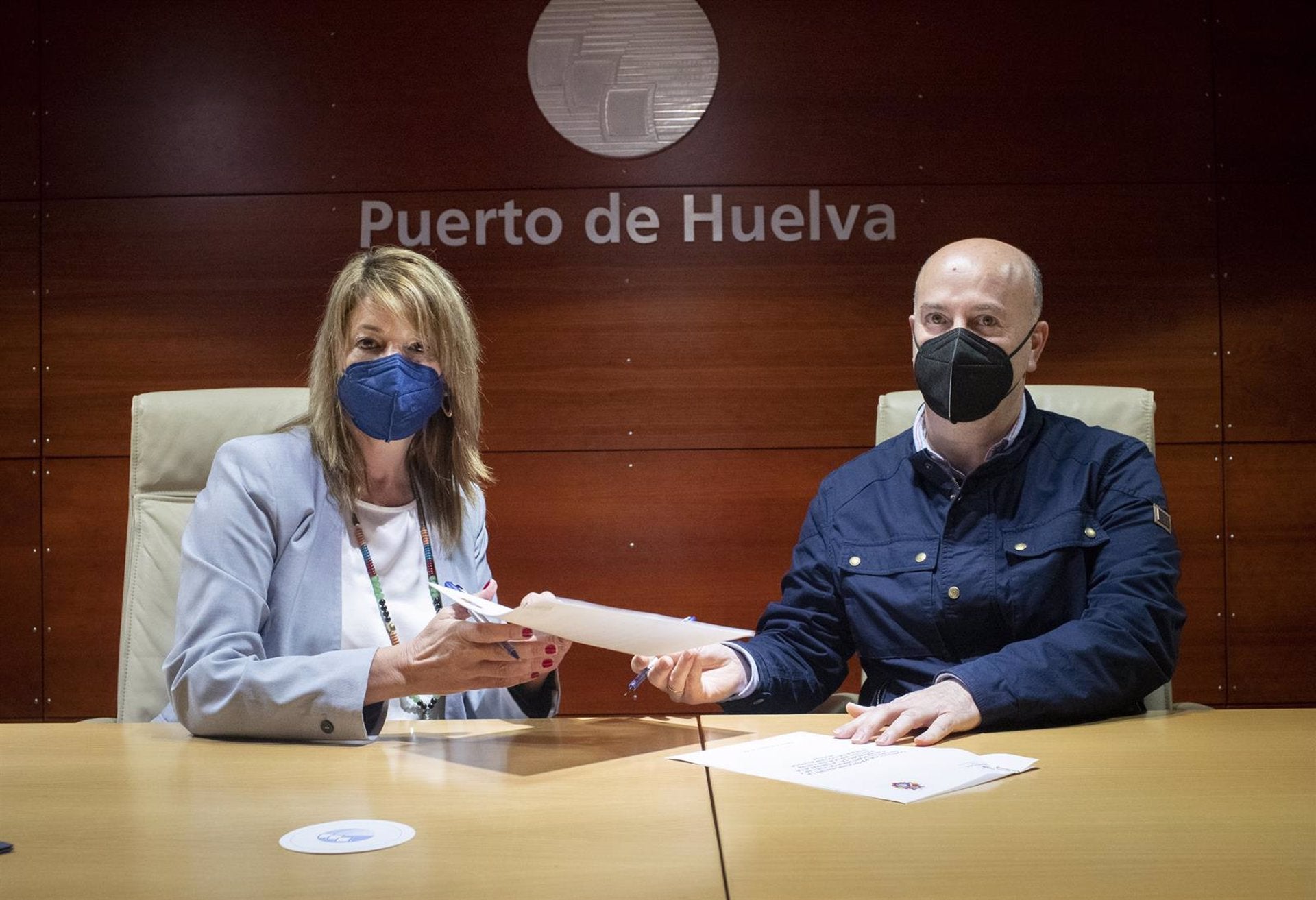El Puerto de Huelva respalda el certamen 'Balcones cofrades' de la Hermandad de la Borriquita El Puerto de Huelva respalda el certamen 'Balcones cofrades' de la Hermandad de la Borriquita