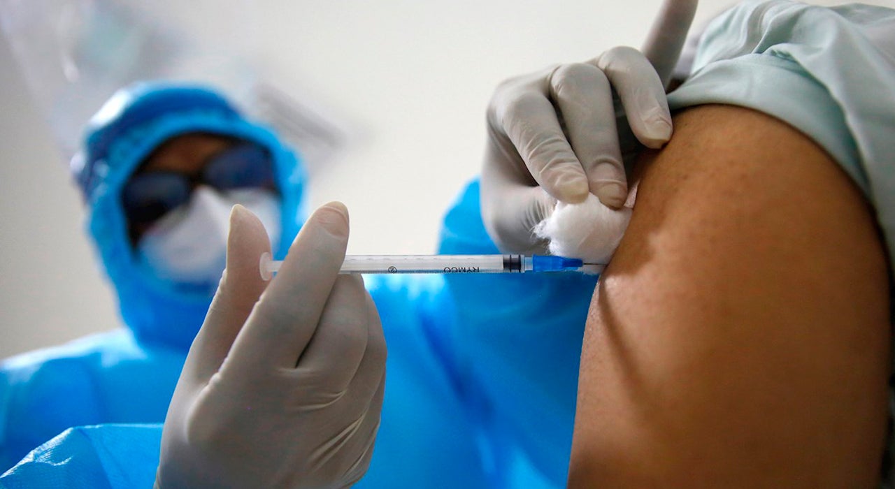 Bajan a 43 los casos de coronavirus pero se incrementa ligeramente la presión hospitalaria en una jornada con un fallecido Bajan a 43 los casos de coronavirus pero se incrementa ligeramente la presión hospitalaria en una jornada con un fallecido