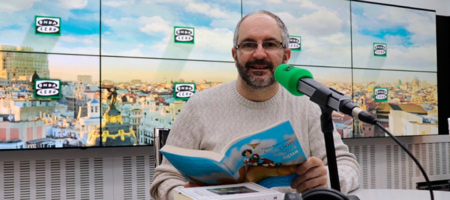 ‘We talk about books’, with Francisco Paniagua, celebrates 10 years of broadcast in the informative News weekend