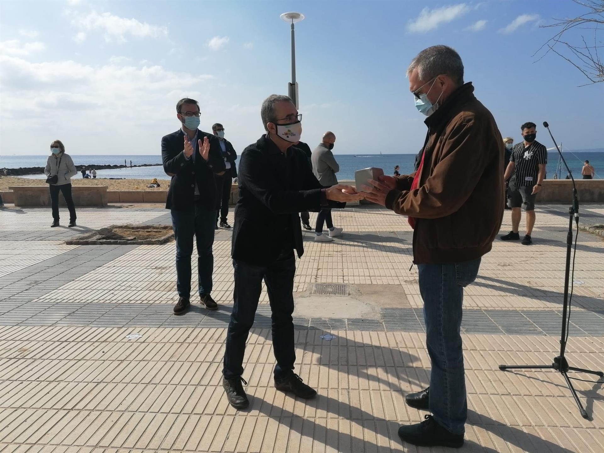 Palma suma nueve piedras de la memoria en homenaje a víctimas del franquismo Palma suma nueve piedras de la memoria en homenaje a víctimas del franquismo