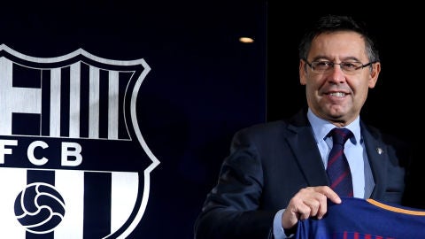 Josep María Bartomeu, detenido junto a otras tres personas del FC Barcelona, en el marco de la investigación del &#39;Barçagate&#39;