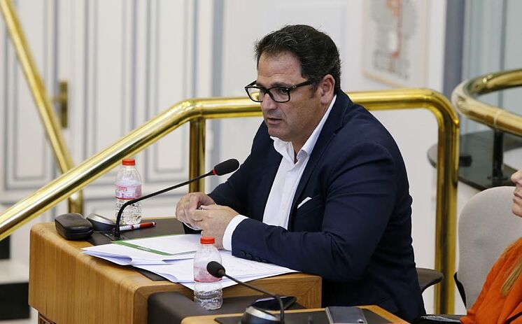 Joaquín Hernández, Alcalde, "hemos puesto todo el Ayuntamiento a agilizar los trámites para que lleguen las ayudas cuanto antes" Joaquín Hernández, Alcalde, "hemos puesto todo el Ayuntamiento a agilizar los trámites para que lleguen las ayudas cuanto antes"